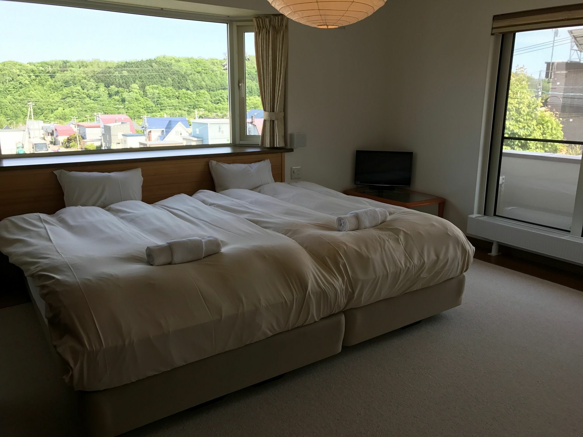 Tsuru Apartments Фурано Экстерьер фото